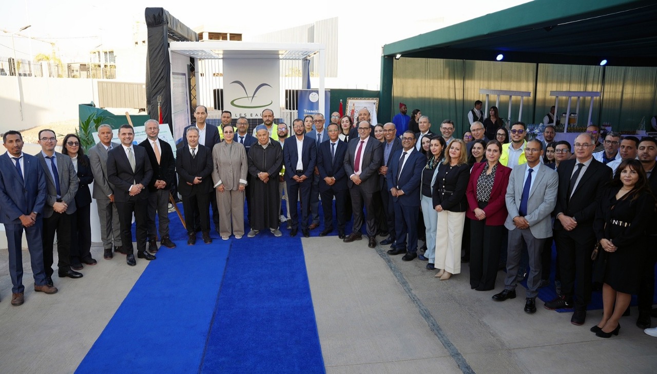 Les Eaux Minérales d’Oulmès a inauguré sa nouvelle centrale solaire sur son site industriel d’Agadir, en présence de Mme Miriem Bensalah Chaqroun.